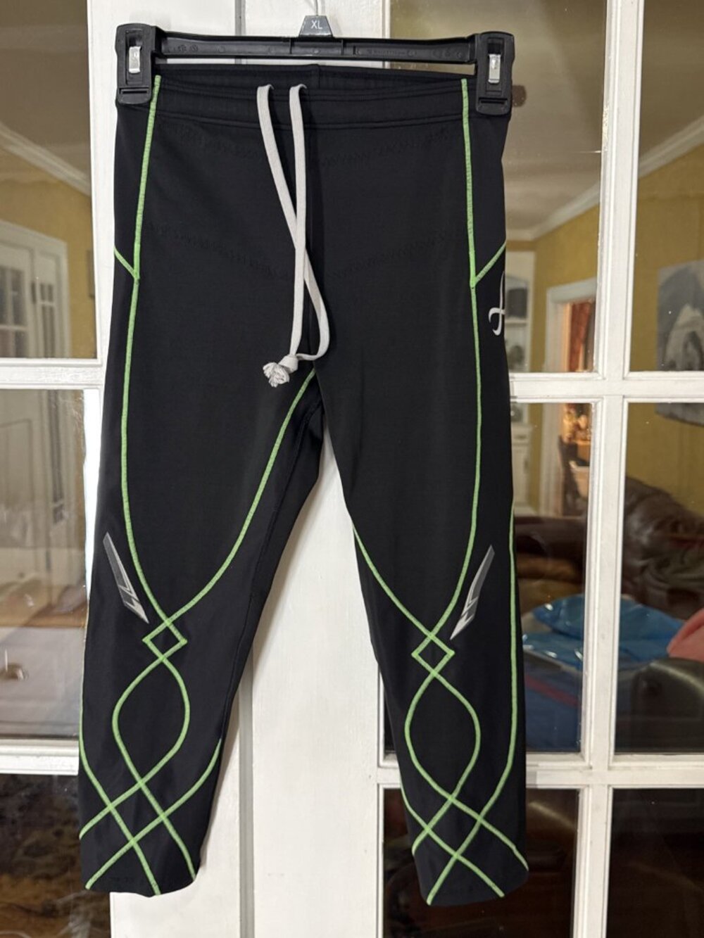 CW-X Women's Lime Green 3/4 Length Stabilyx Tights M Sporty Black & Lime Green